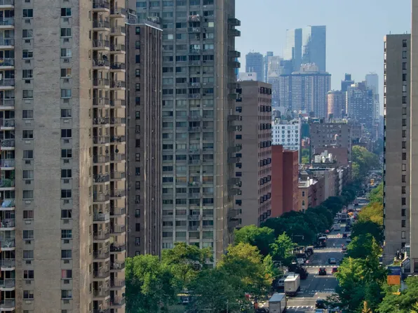 750 Columbus Avenue image 52 of 61