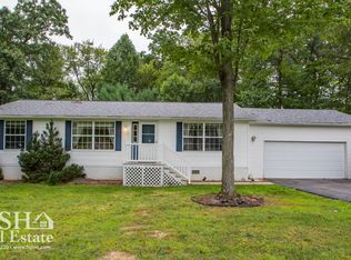 57 Buttercup Ln, Mc Elhattan, PA 17748