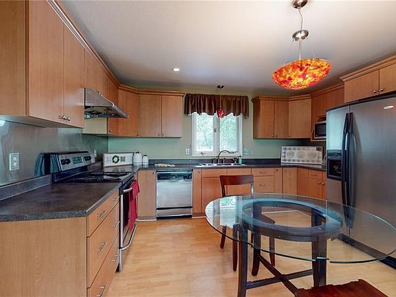 4th image of 2223 Darcy Ln