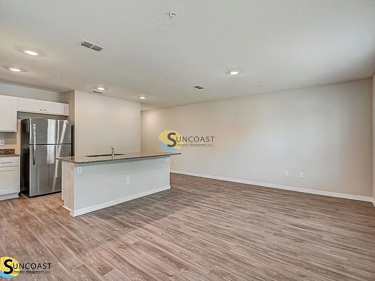 Sunbeam Villas — Photo 146