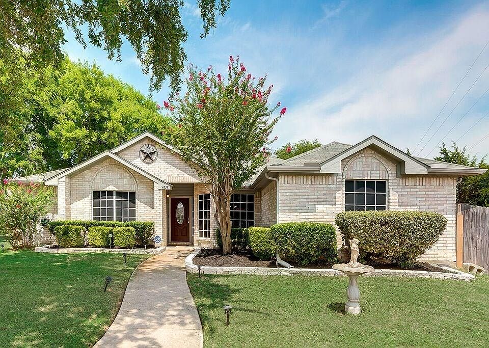 1st image of 4537 Crystal Ln