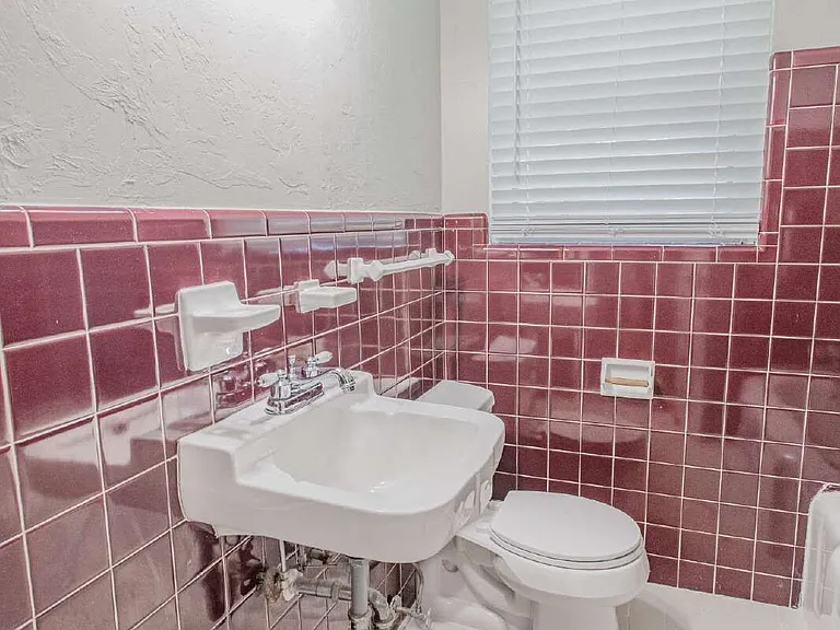 1832 Brighton Ave — Photo 14