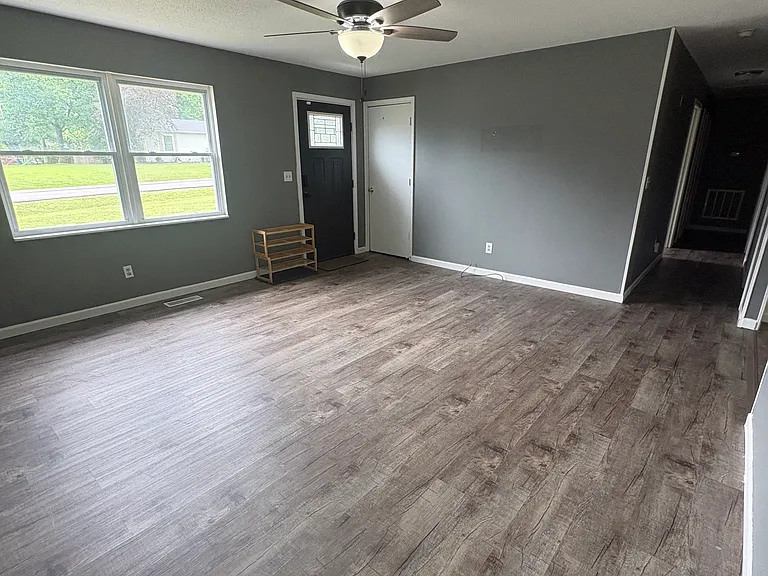 1711 Ridgewood Dr — Photo 8