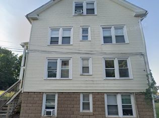 22 Green St, Middletown, CT 06457