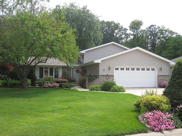 1st image of 1488 Guildford Dr
