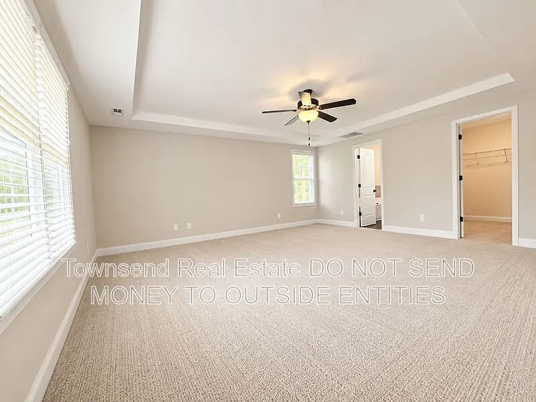 621 Blawell Cir — Photo 18