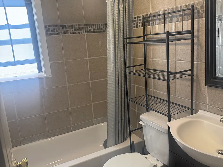 934 New Market St #2 — Photo 9