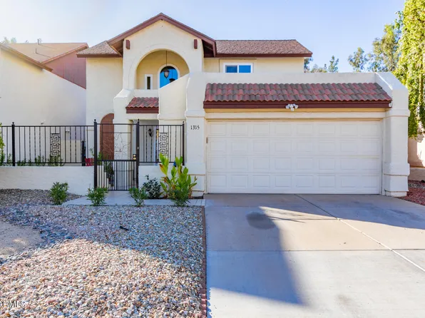 1315 W Manor St, Chandler, AZ 85224