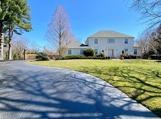71 Blackbriar Dr, Colts Neck, NJ 07722