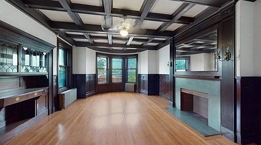 2nd image of 453 Beacon St #1R
