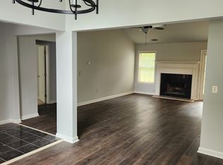 2345 Shady Oaks Dr, Loganville, GA 30052