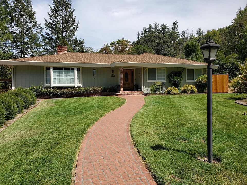 39 Fir Ln, Garberville, CA 95542 Zillow