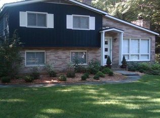 3077 Peach St, Douglas, MI 49406