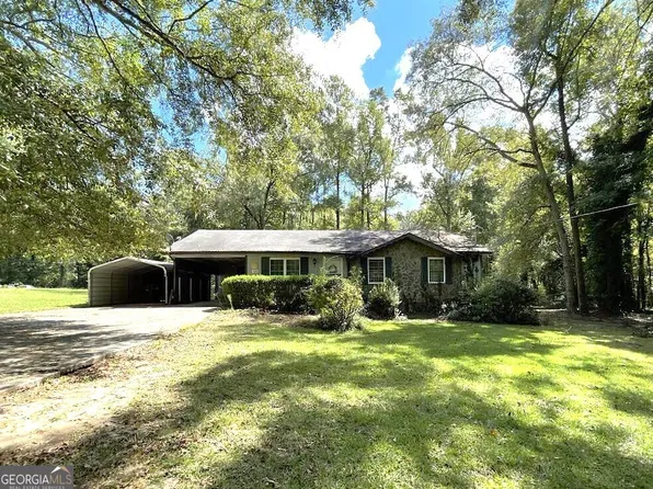 124 Chris Dr, Hawkinsville, GA 31036