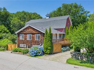 67 Scrabbletown Rd, North Kingstown, RI 02852