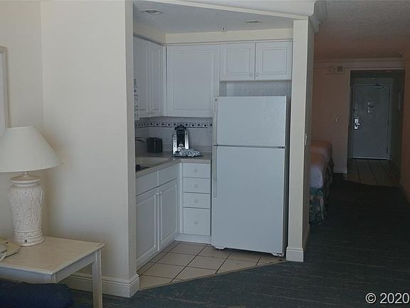 5th image of 2700 N Atlantic Ave #458