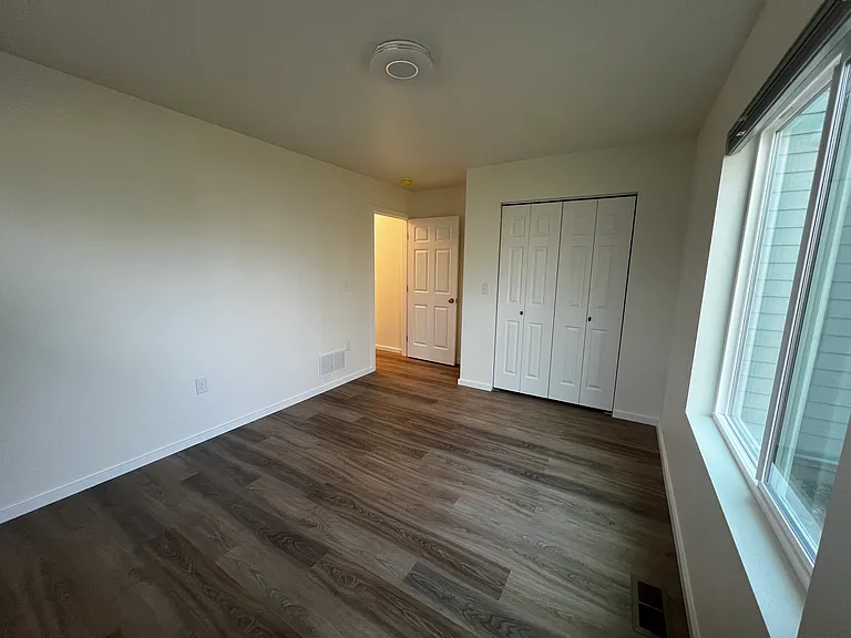 2923 N Harlan Cir #B — Photo 10