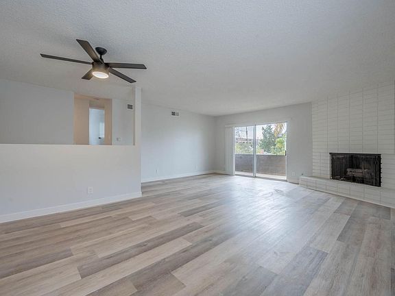 2nd image of 1527 Yale St #35