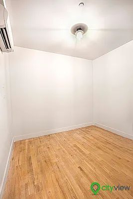 Rented by City View Living | media 34