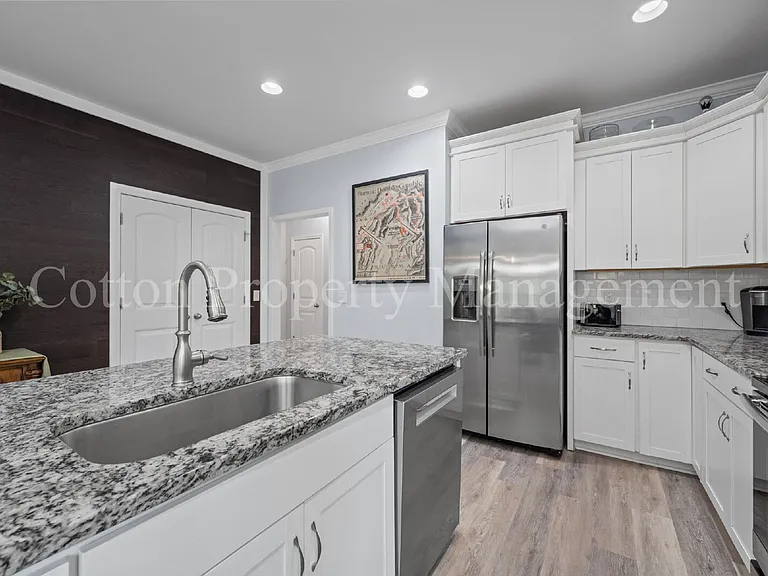 807 Dan Owen Dr — Photo 14