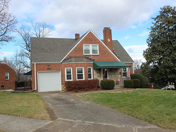 2nd image of 2701 Derwent Dr SW