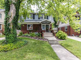 22 Broadway Pl, Normal, IL 61761