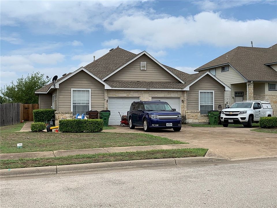 1st image of 2826 Southampton Way