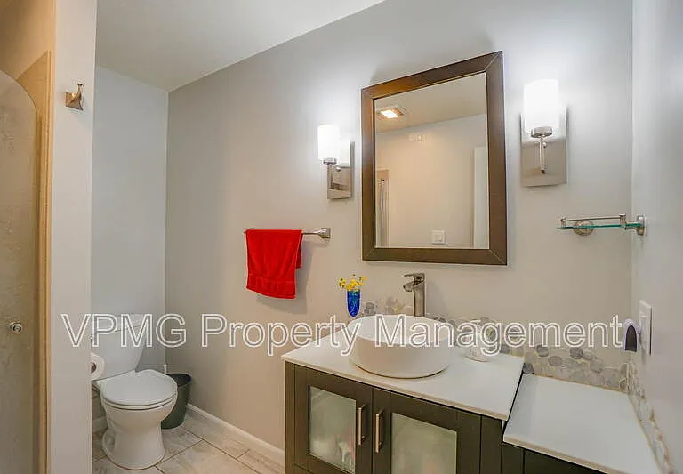 3956 Columbia Heights Rd — Photo 30