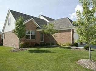 8712 Hardwood Dr, Belleville, MI 48111