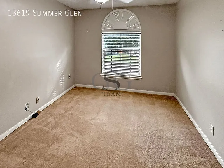 13619 Summer Glen Dr — Photo 9