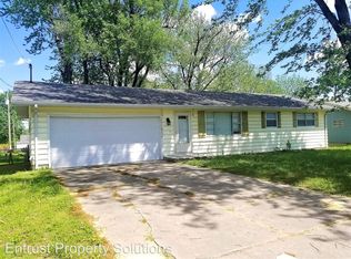 2230 N Cottage Ave, Springfield, MO 65803