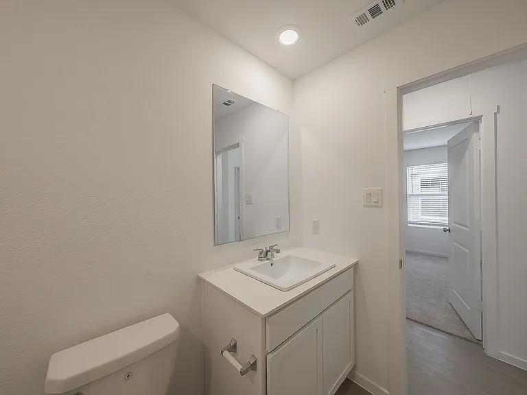 2105 Jesse James Ln — Photo 24