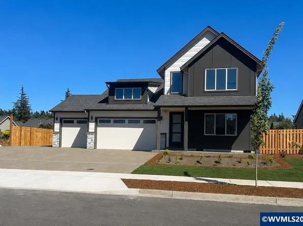 2150 Nighthawk Ave, Stayton, OR 97383
