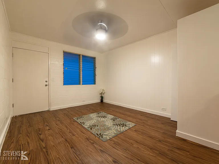242 Kaiulani Ave #4 — Photo 5