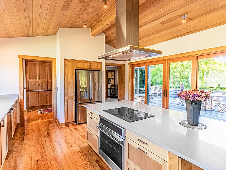 2156 N Three Rocks Rd — Photo 10