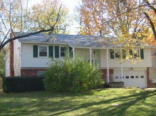 882 Cunningham Ct, Niskayuna, NY 12309