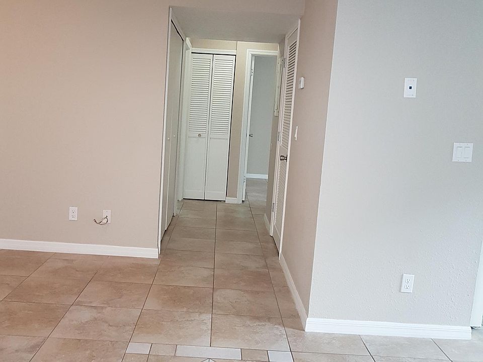 1st image of 140 Beaty Ct