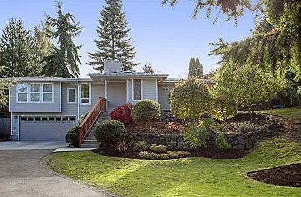 1st image of 10058 NE 31st Pl