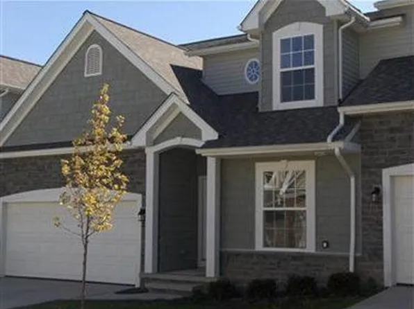 7021 Easton Way W, Mentor, OH 44060