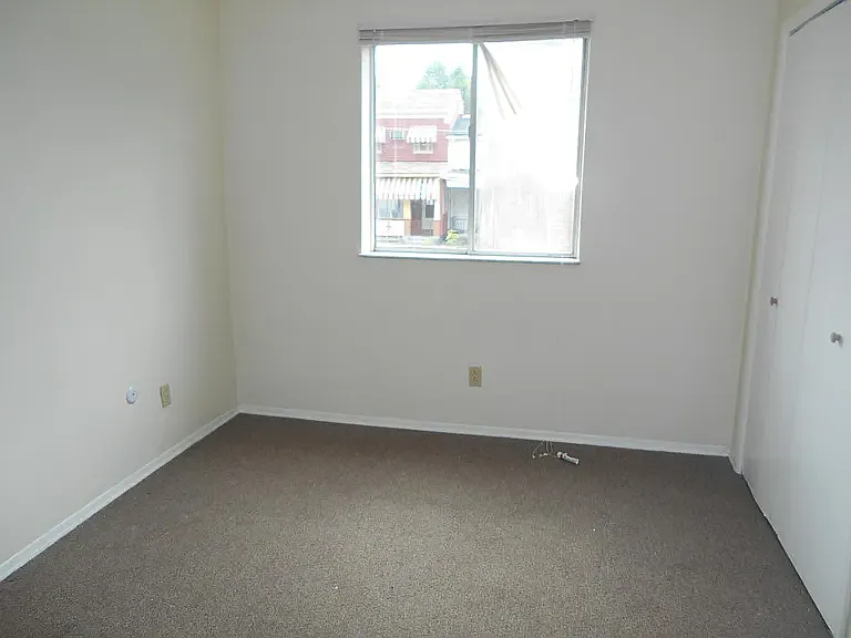 119 S Aiken Ave #1 — Photo 3