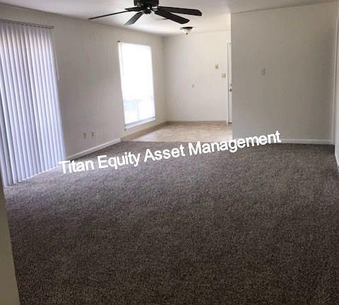 4th image of 3745 Centinella Dr