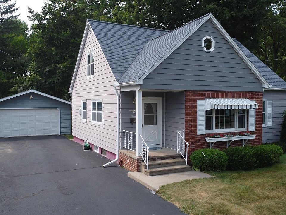 1st image of 406 Deresch St