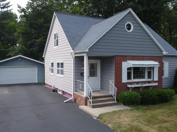 406 Deresch St, Antigo, WI 54409