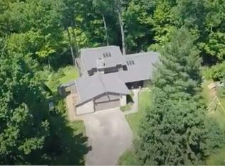 7 Sleepy Hollow Ln, Cincinnati, OH 45244