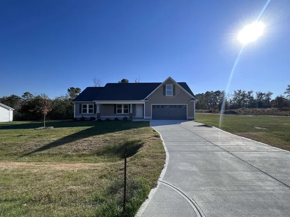 346 Touchdown Way, Benson, NC 27504