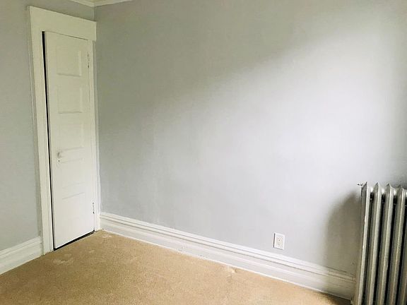 5th image of 4416 6th Ave APT 3