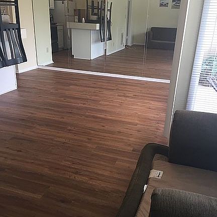 Dinning Area w/ plank floors