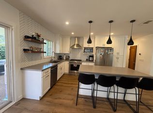 6615 Farralone Ave, Canoga Park, CA 91303