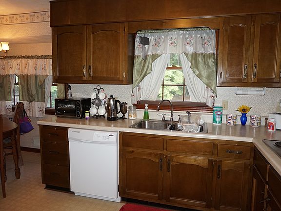 4th image of 3118 Melissa Ct