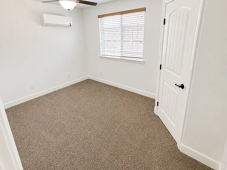 2245 Ceanothus Ave — Photo 40